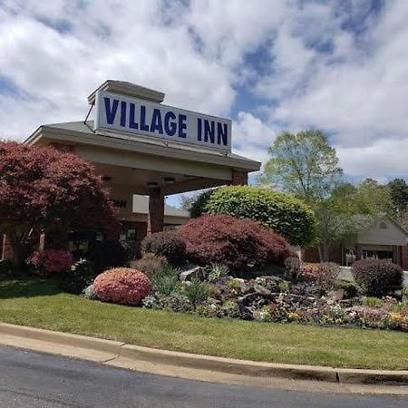 Hot Springs Village Inn ภายนอก รูปภาพ