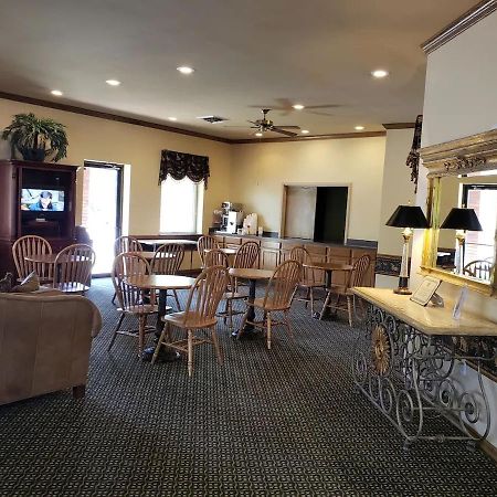Hot Springs Village Inn ภายนอก รูปภาพ